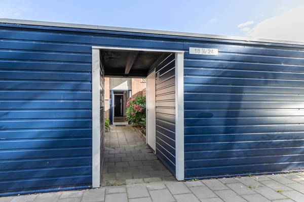 Medium property photo - Walenburg 18, 2402 KA Alphen aan den Rijn